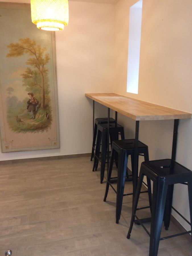 Cabanes Et Studios A La Bernardiere Sevremoine 외부 사진